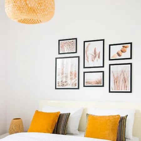 Magazynowa Exclusive Amber